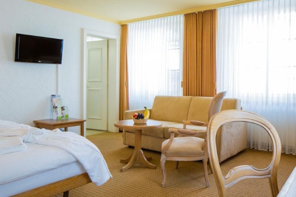 Thermal Hotels & Walliser Alpentherme Leukerbad